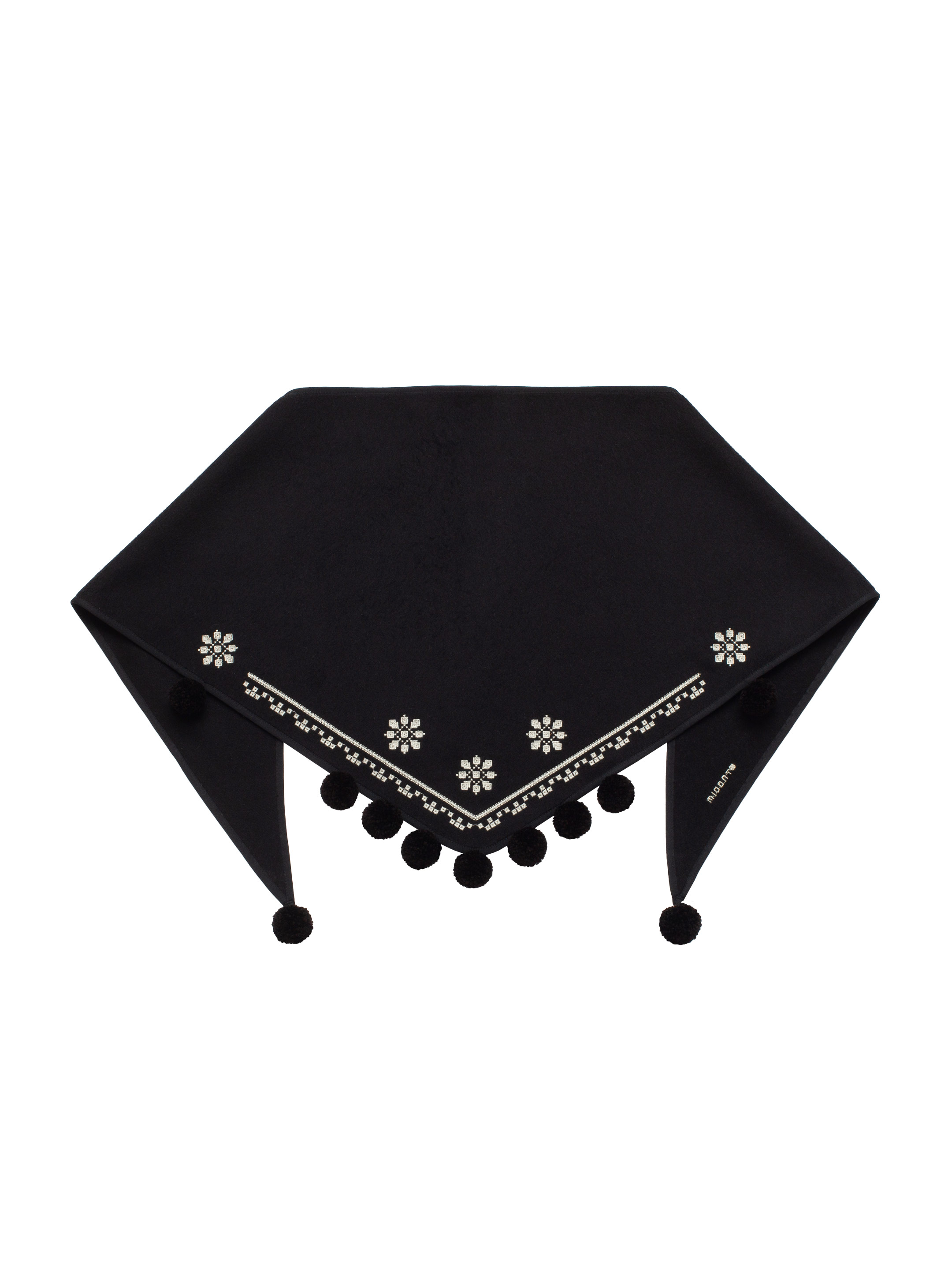The “Nich” scarf in black choose