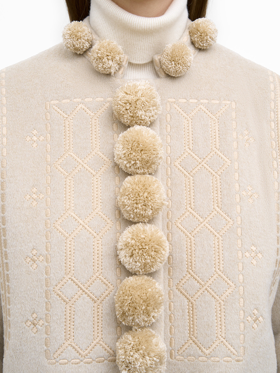 The "Bokohrii" serdak in ivory [0]