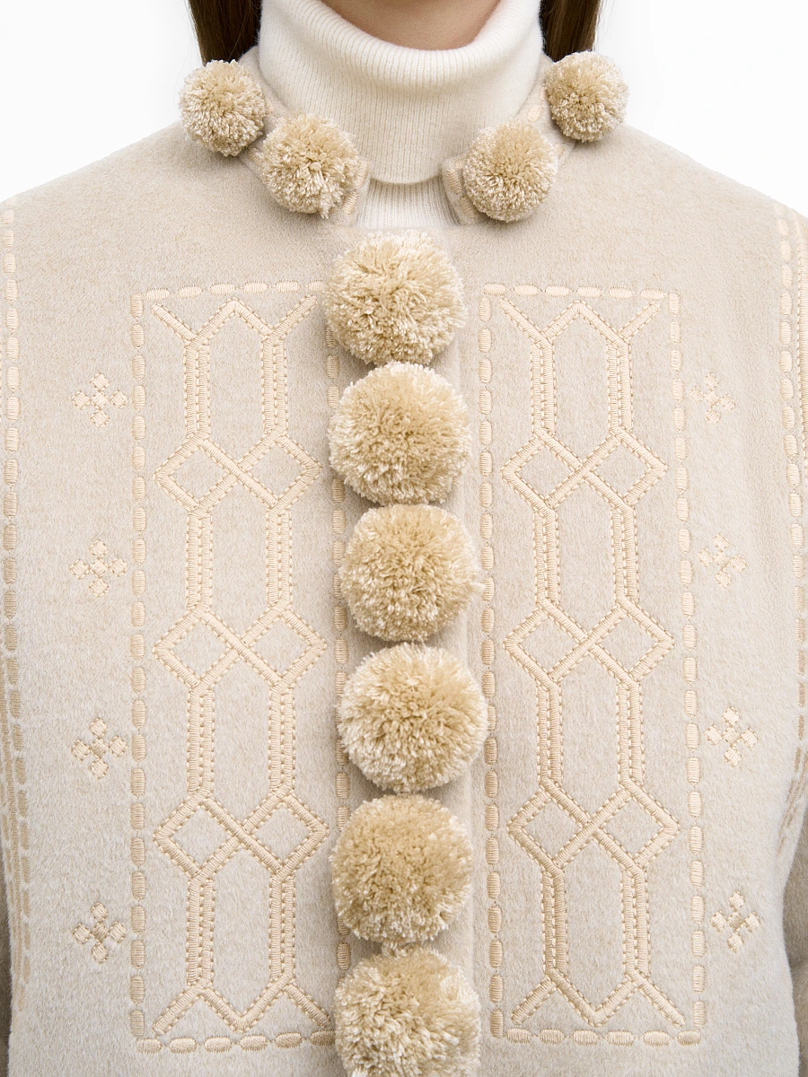 The "Bokohrii" serdak in black — Creamy