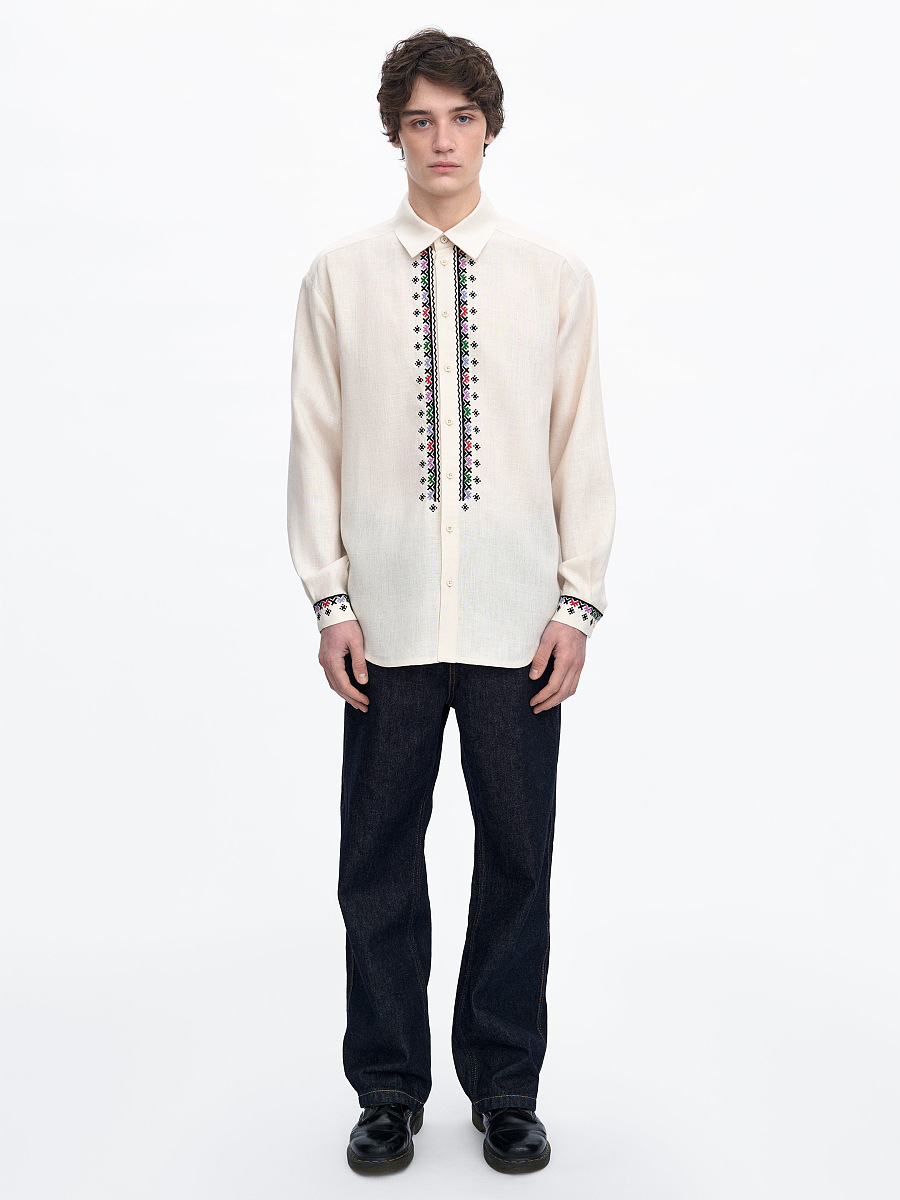 Mandrivnyk light shirt [0]