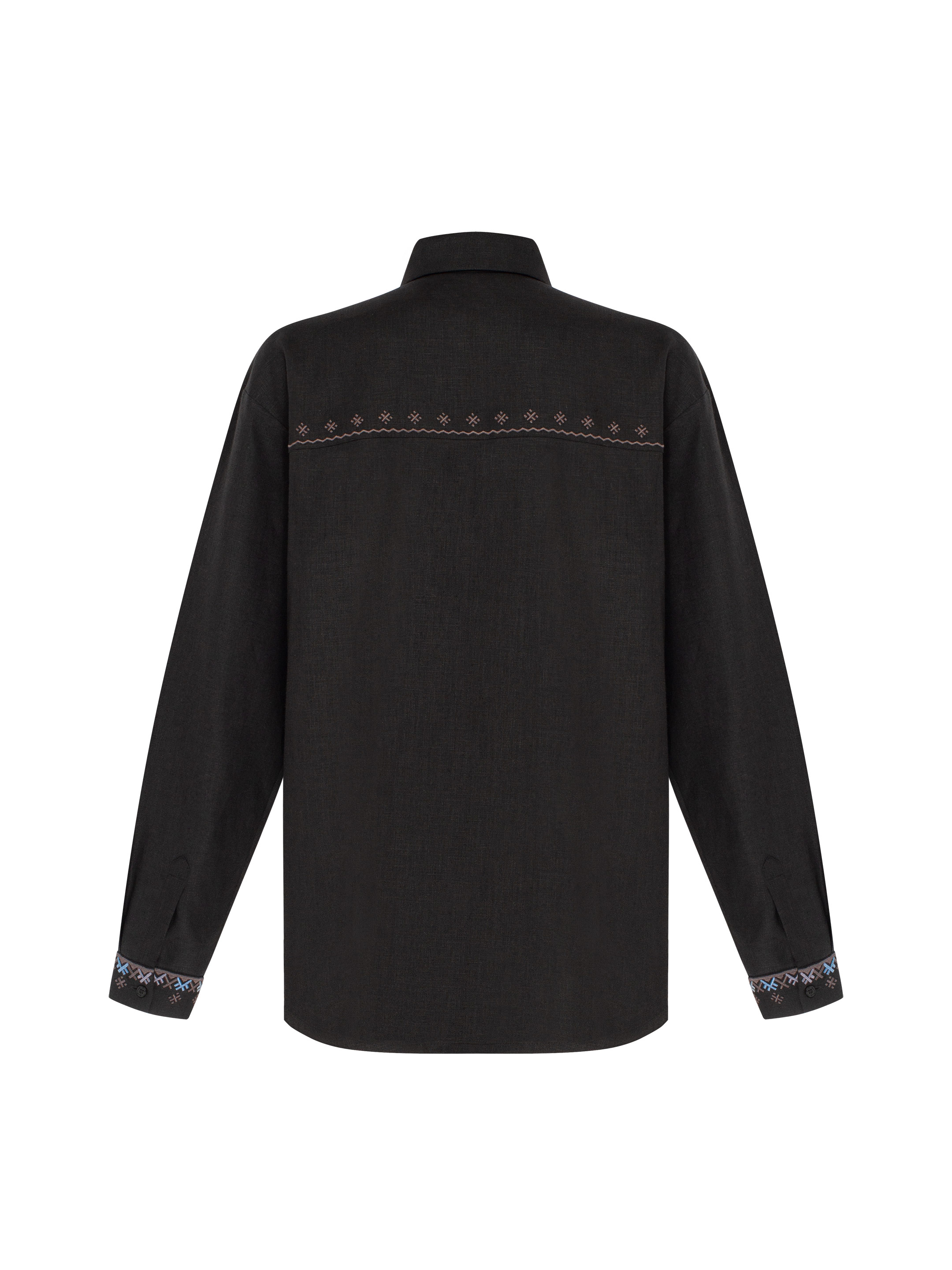 Mandrivnyk dark shirt sizes