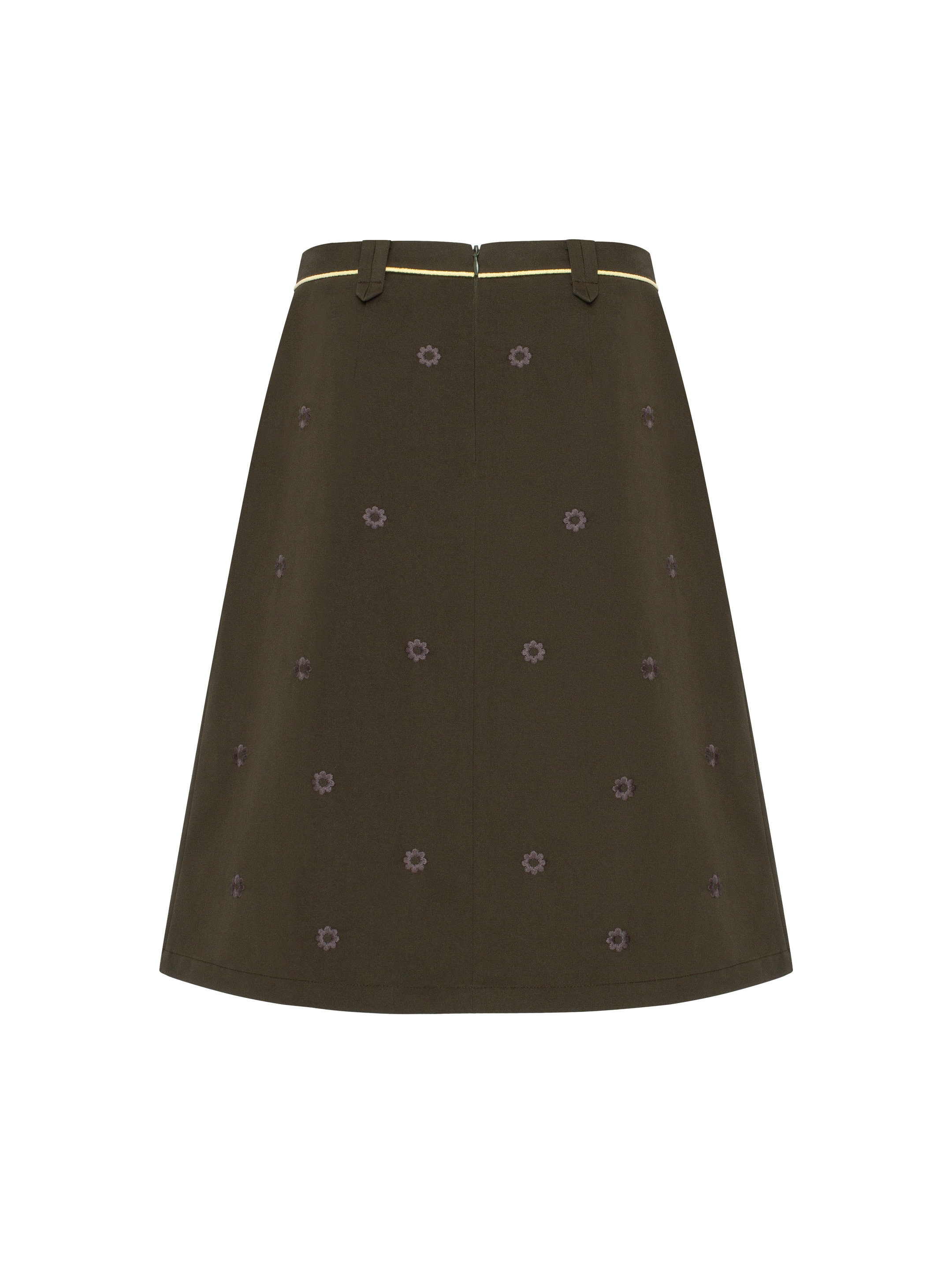 “Petra” embroidered skirt fitting