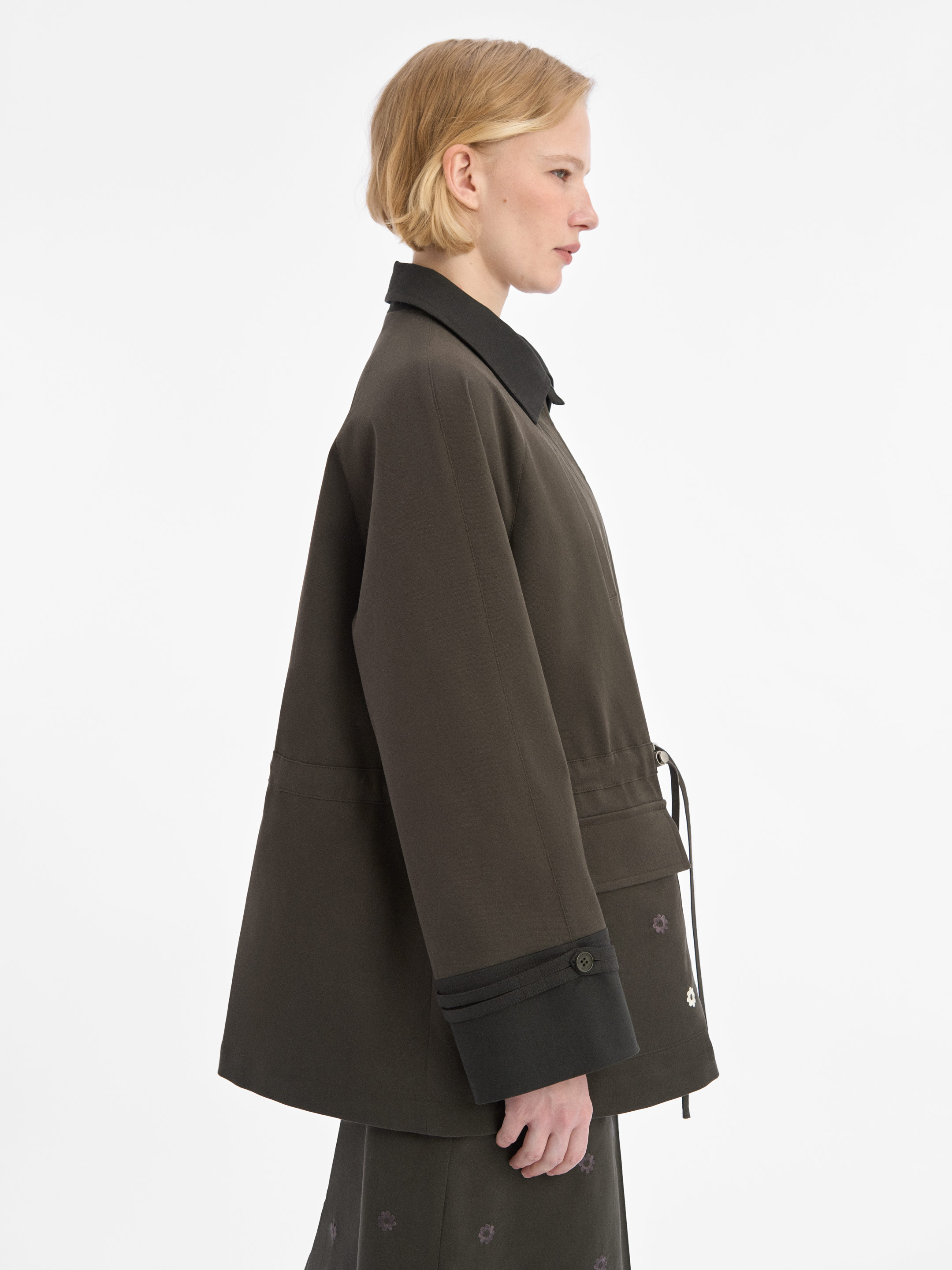 “Putivets” women’s jacket choose