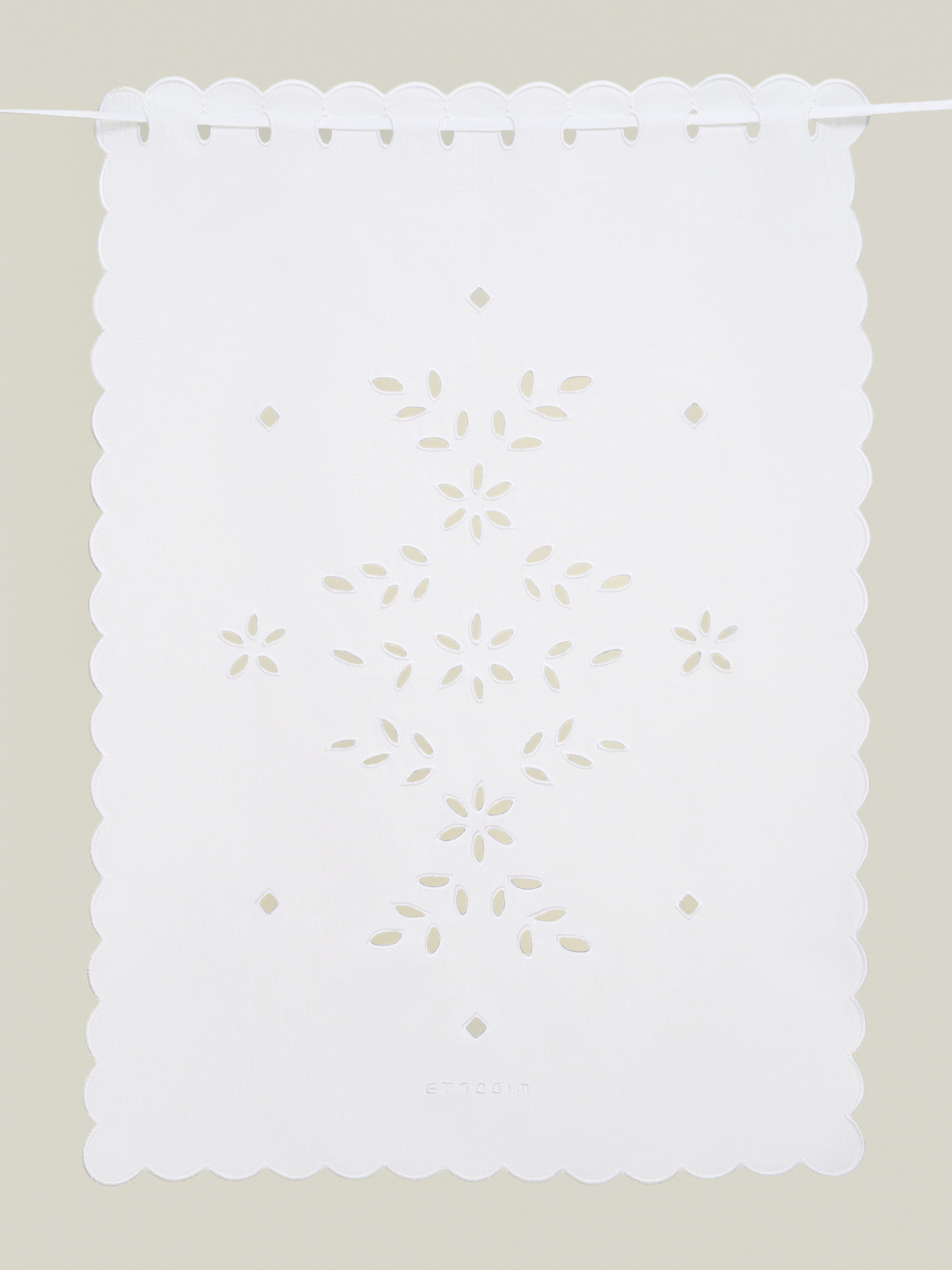"Leskit" Multi-Way Apron & Curtain ціна