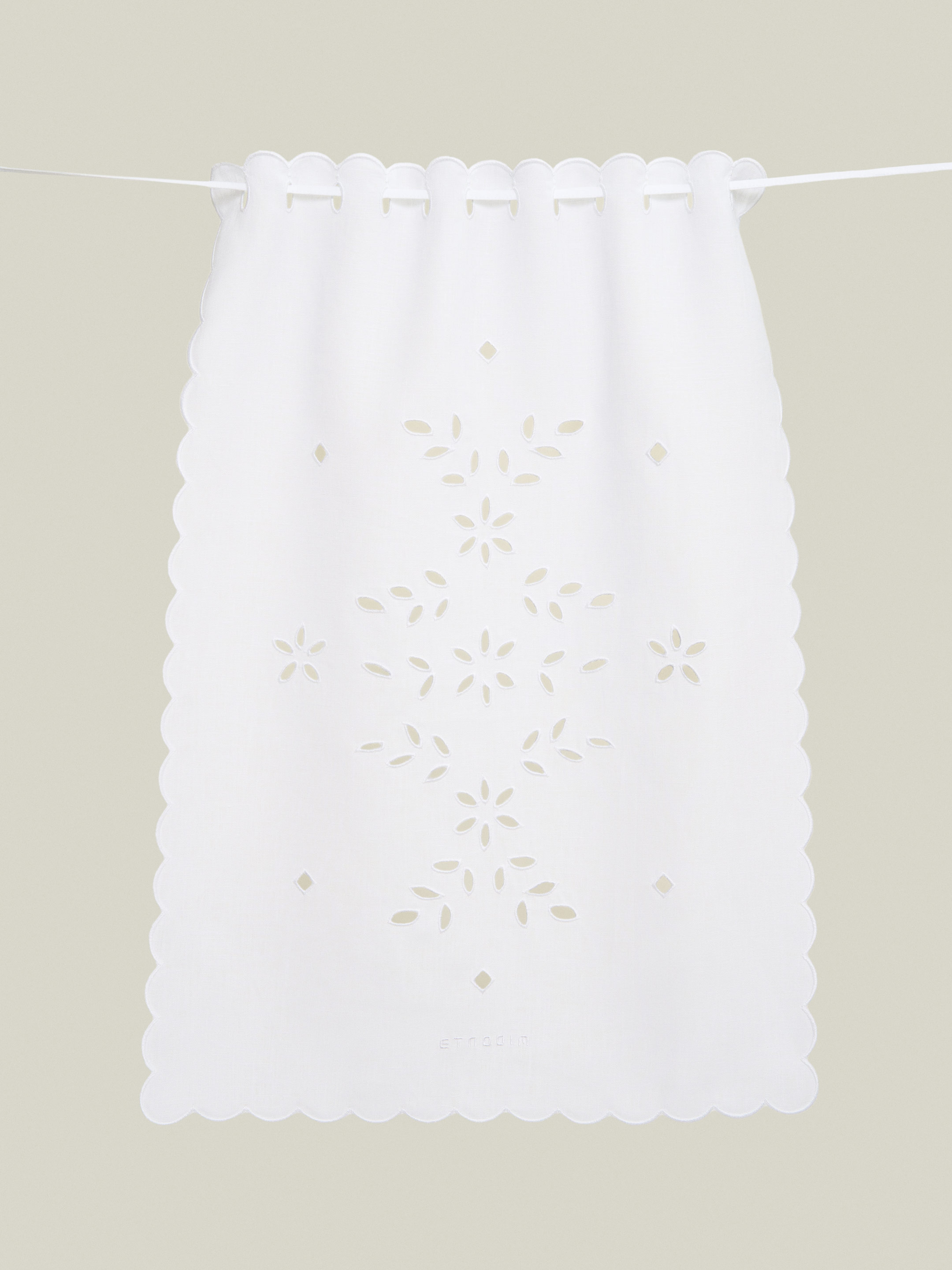 "Leskit" Multi-Way Apron & Curtain cheap